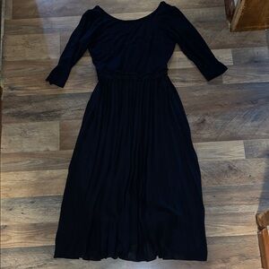 Alda Ferretti NWT Black Midi Dress size M